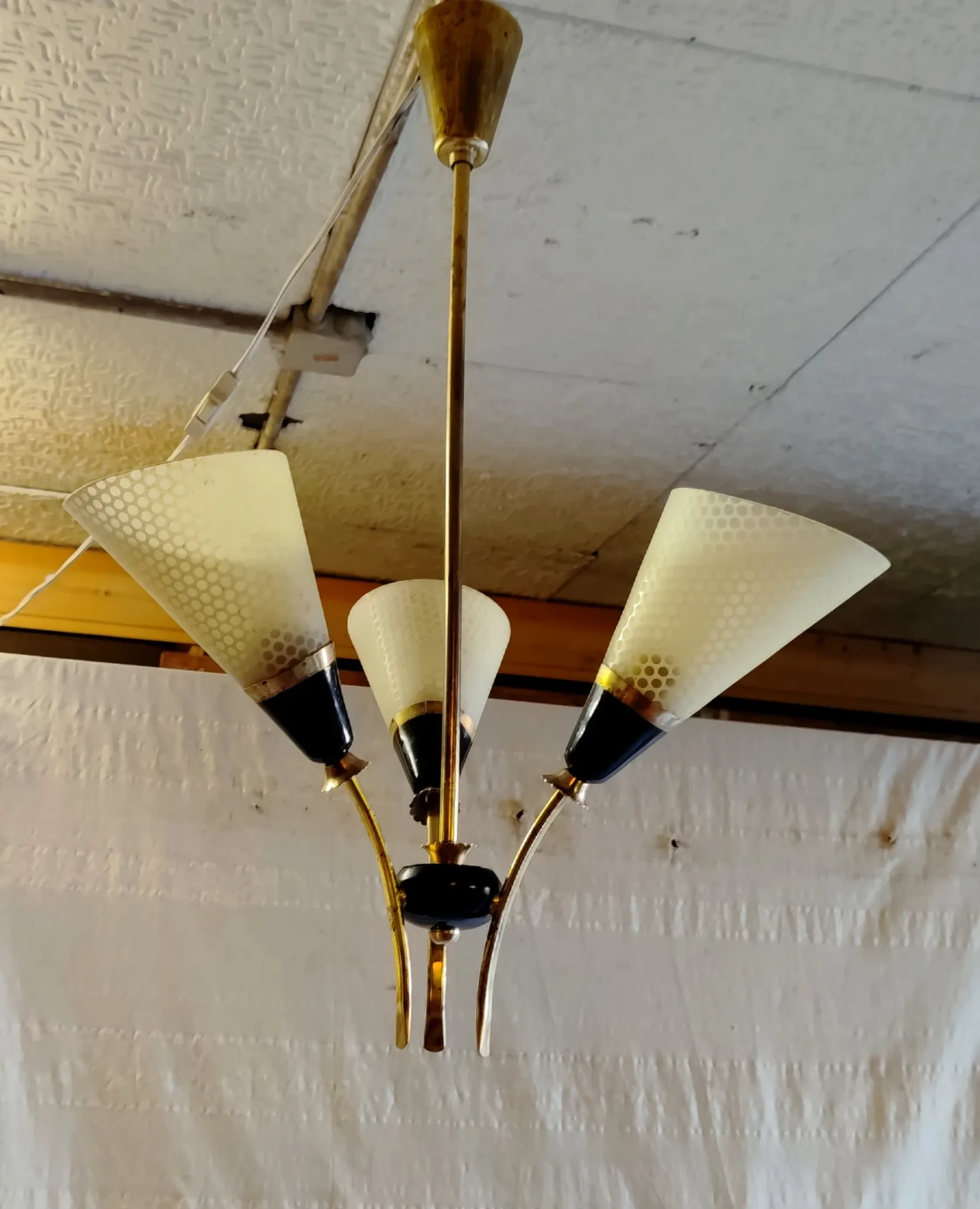 Brass and glass chandelier with 3 lights - 1950s