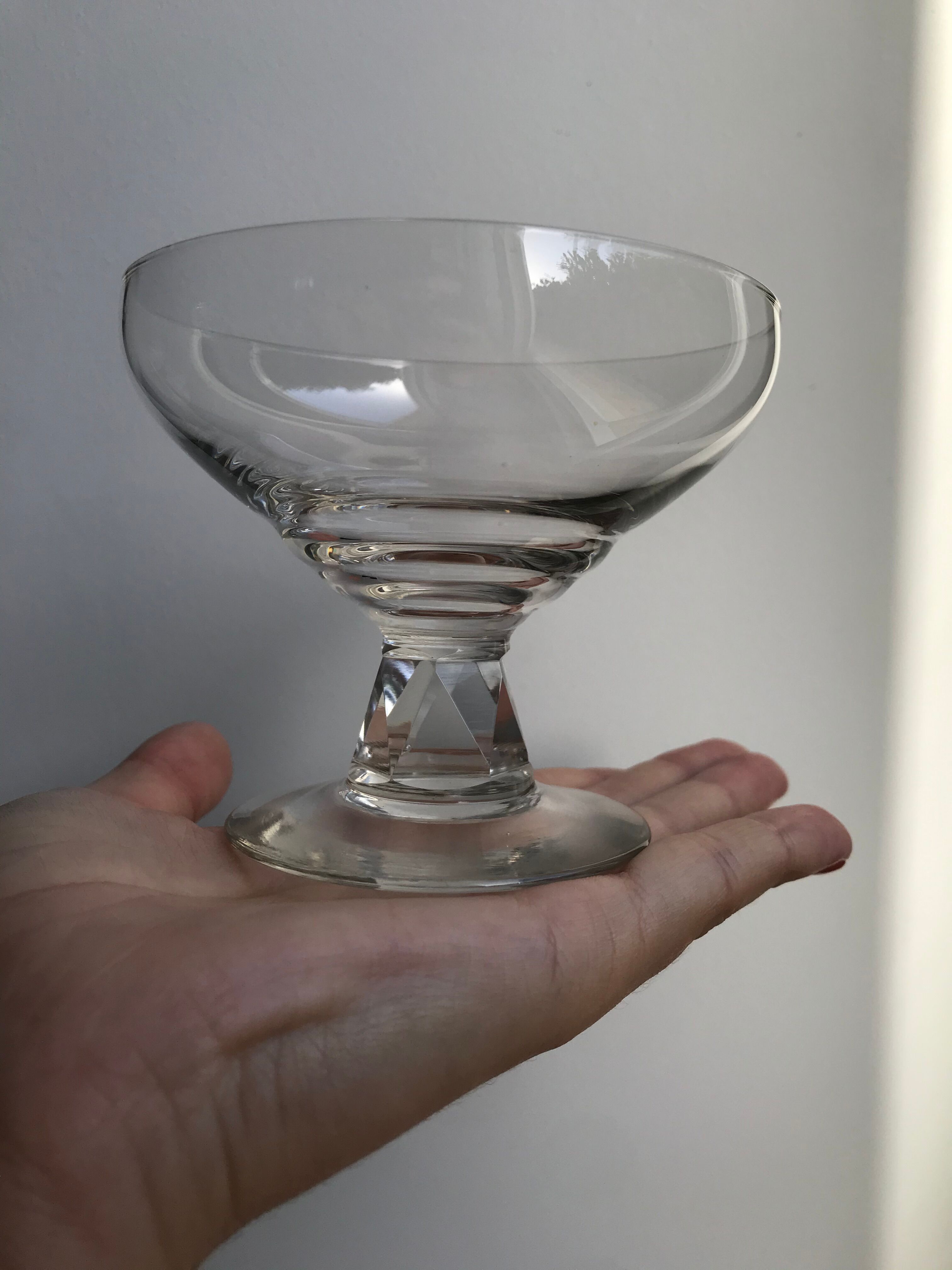 Set of 5 crystal champagne glasses faceted feet art deco 20-30s