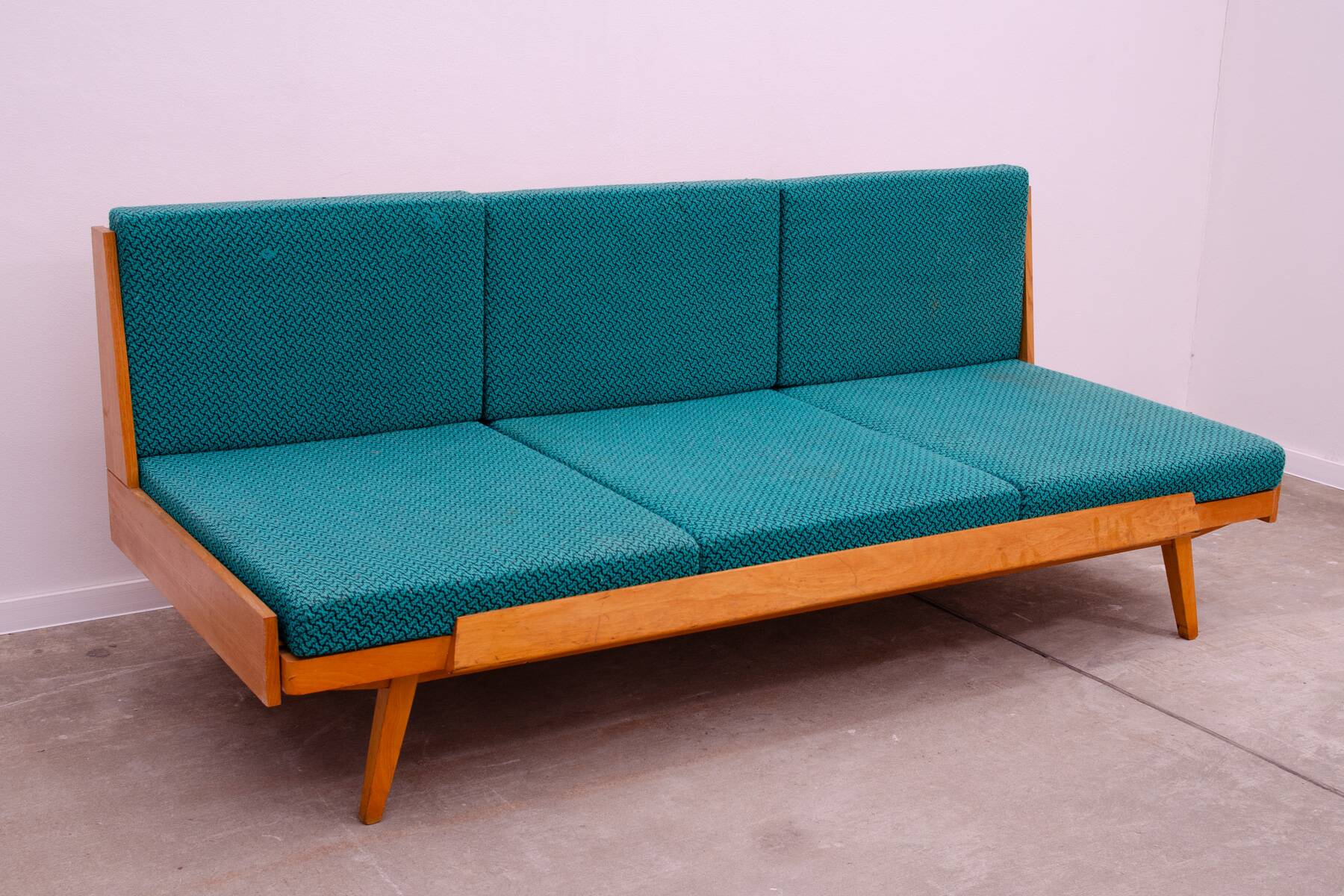 Mid century folding sofabed by Drevotvar, 1970´s, Czechoslovakia
