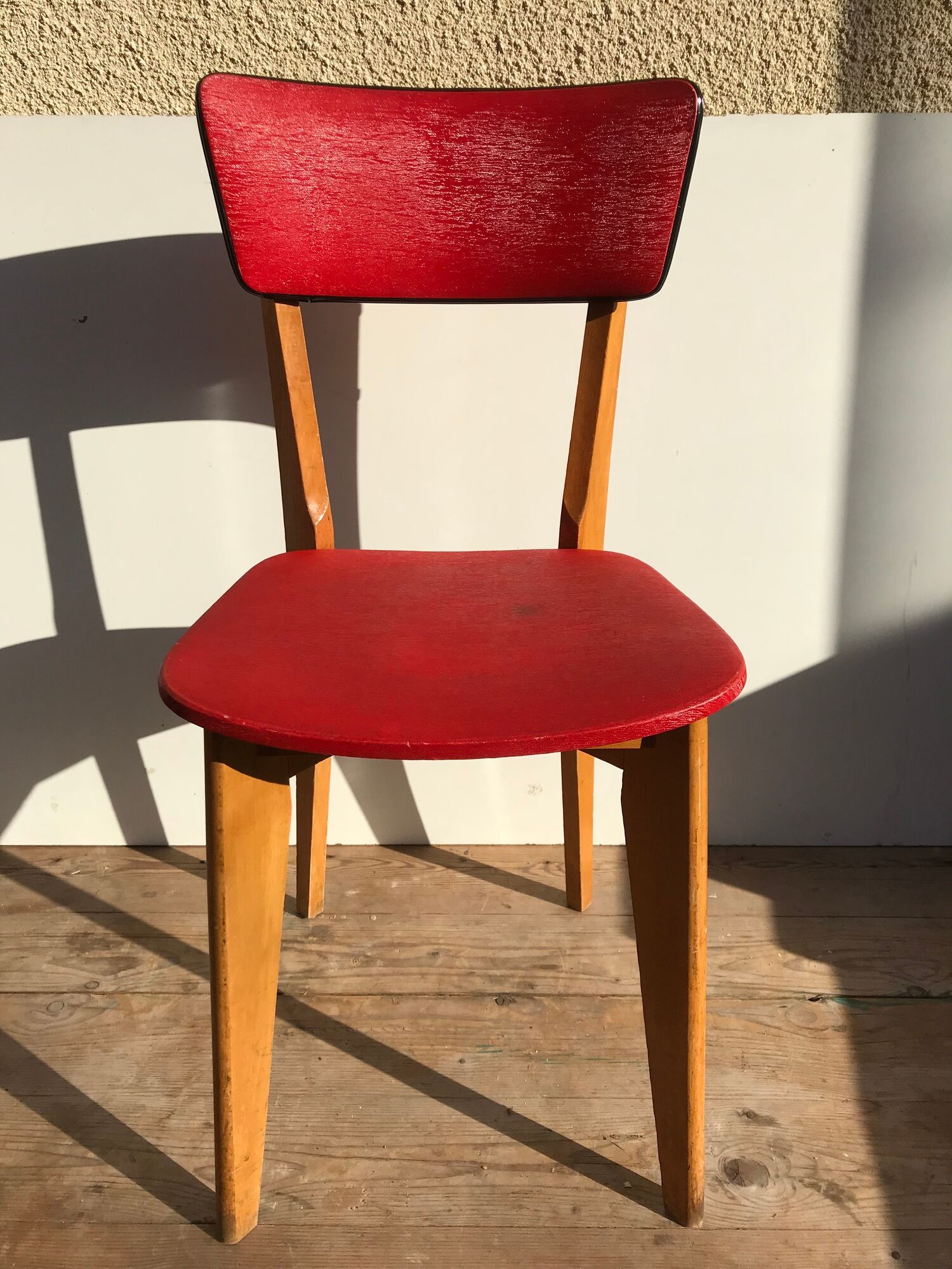 Old wood & vinyl red 60s vintage scandinavian chair