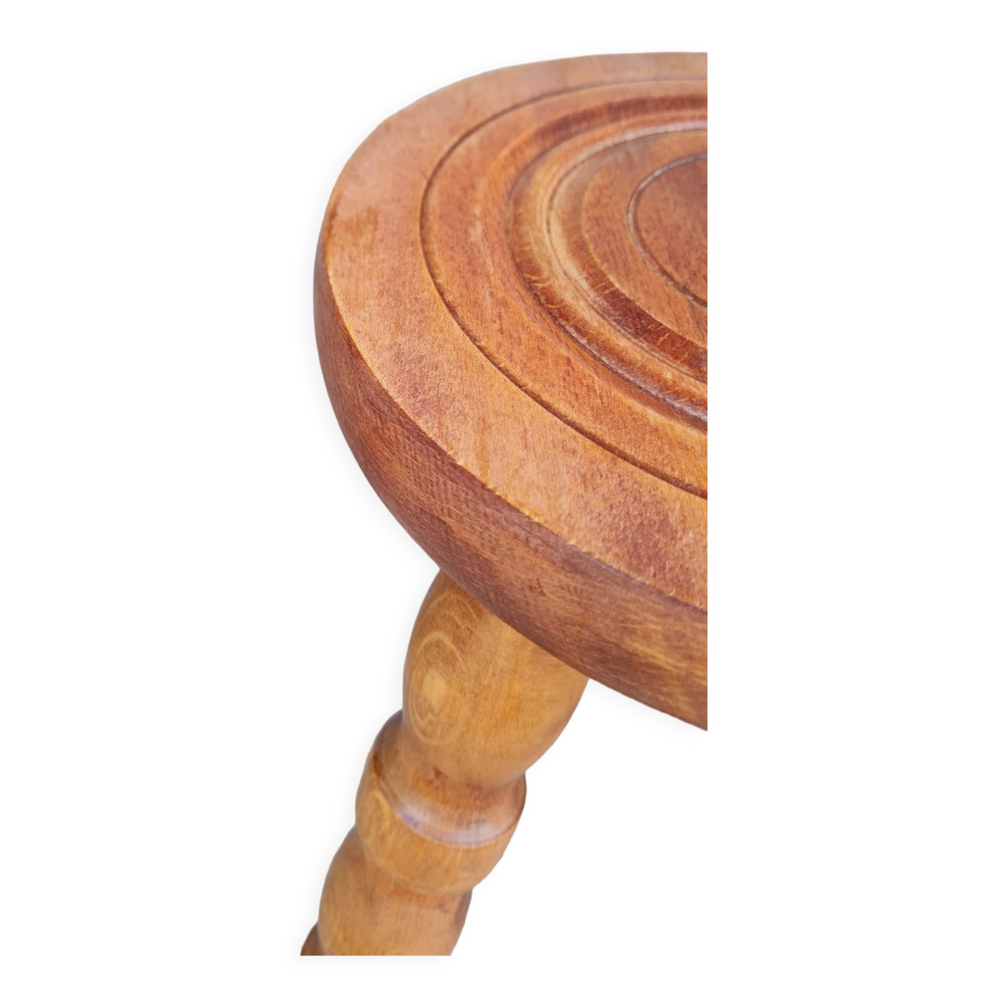 Tripod stool