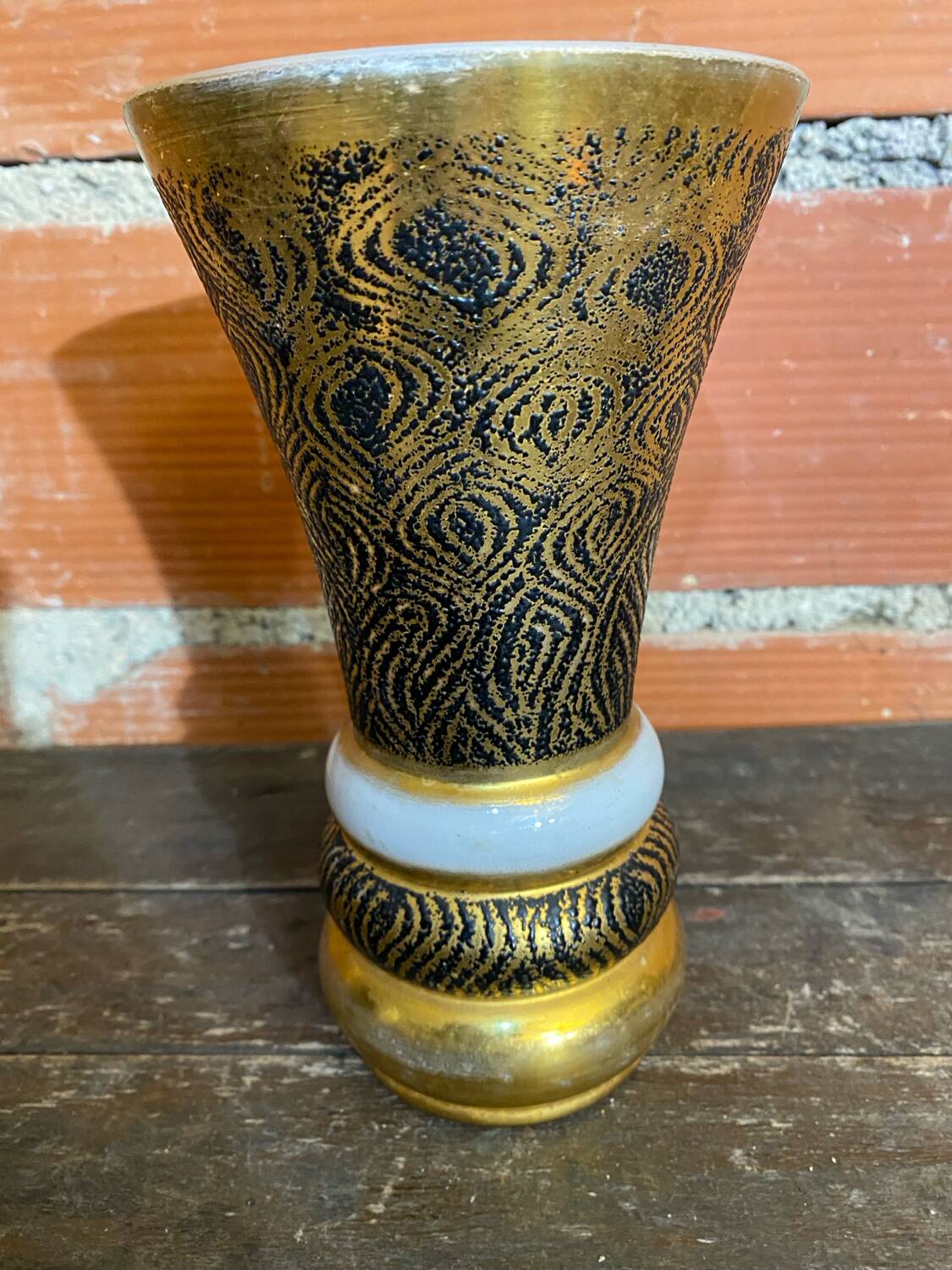 Ancient vase monaco glass polychrome black + gold vintage