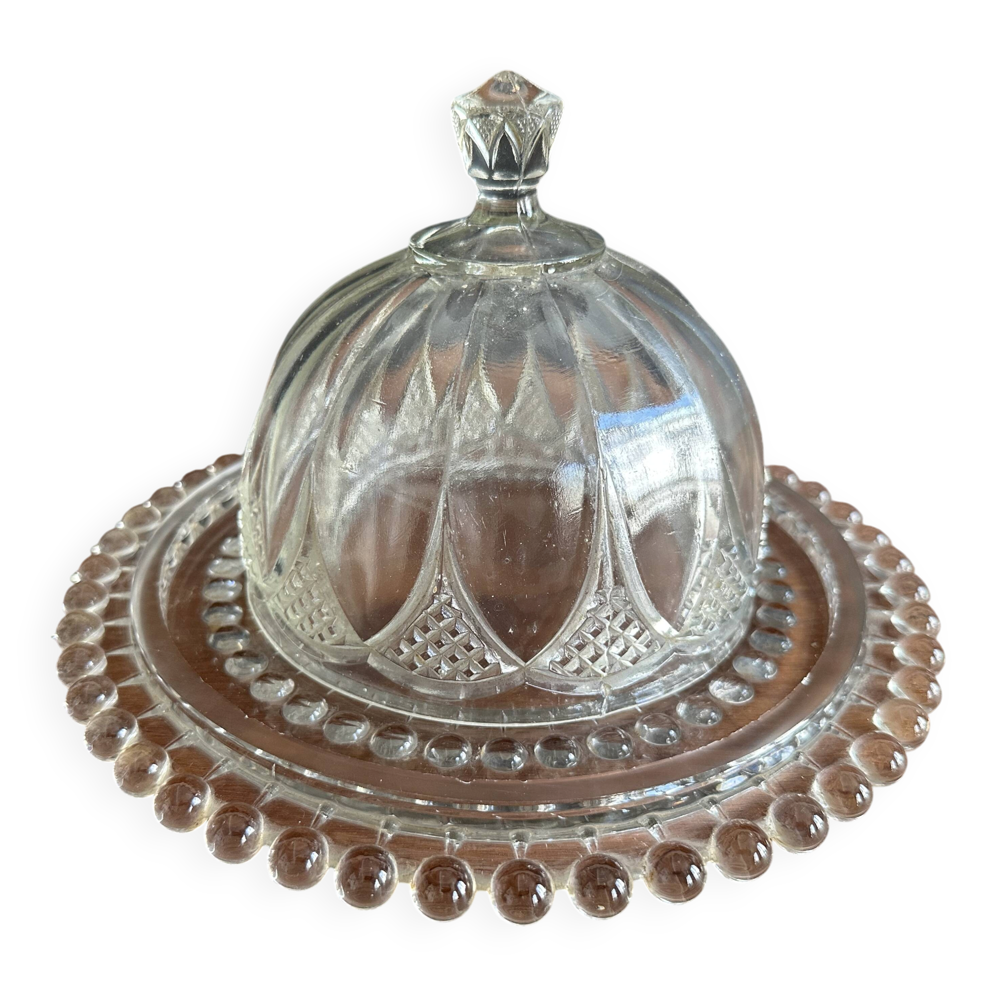 Vintage glass cheese dome with its plate, 1950s.