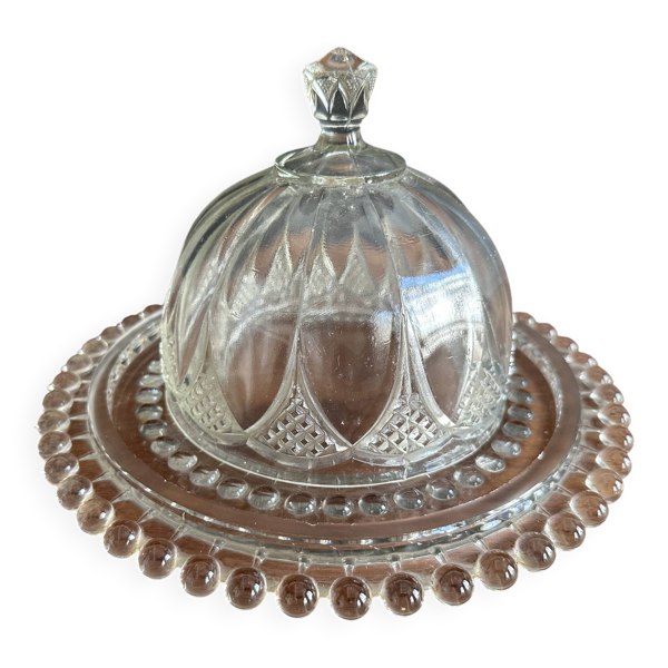 Cloche à fromage ancienne en verre moulé avec son plateau, années 1950