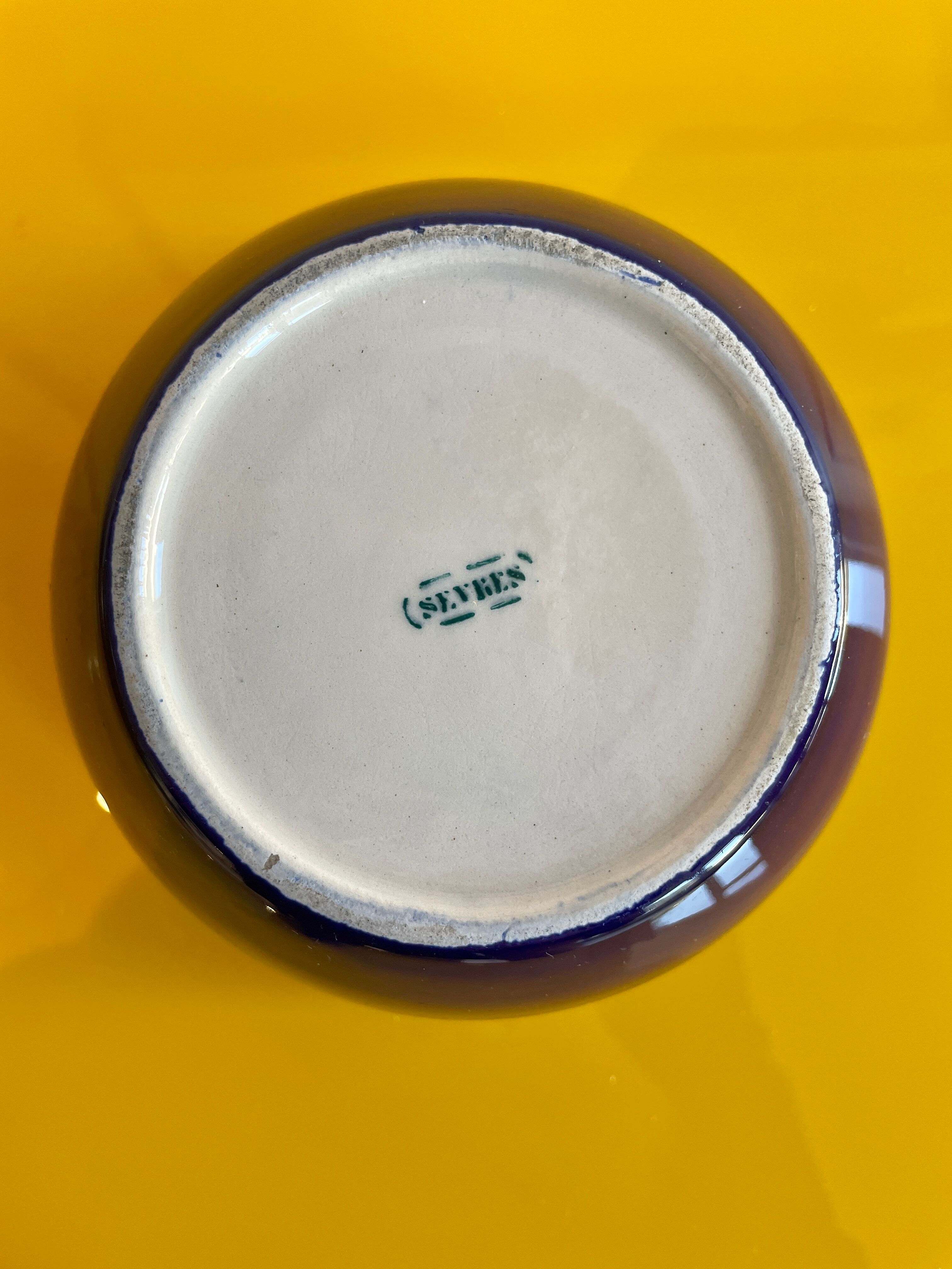 Empty cup pocket in porcelain of Sevres