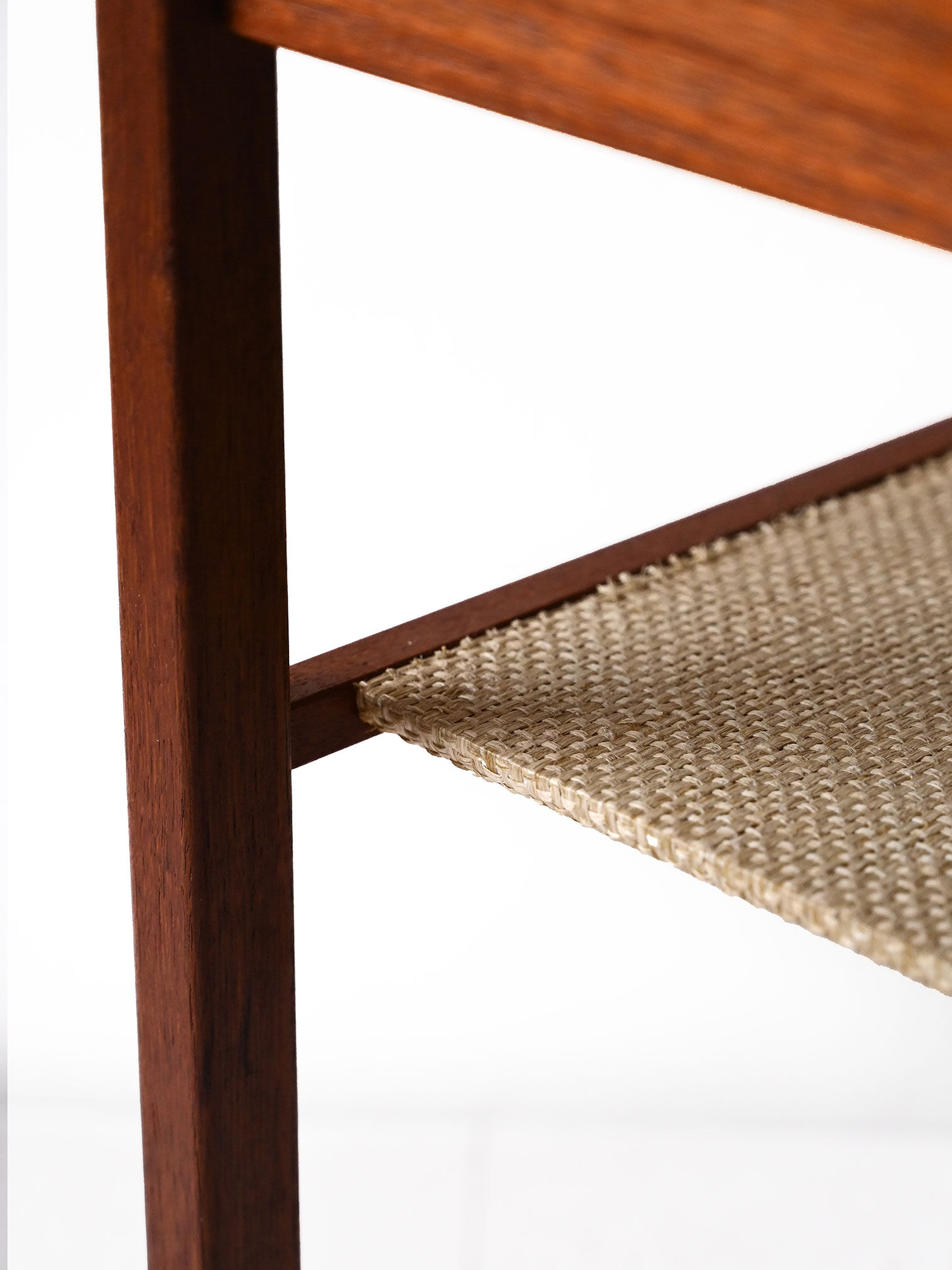 Paire de tables de chevet scandinaves en teck foncé des années 1950