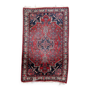 Handmade vintage Persian Bidjar rug 112cm x 176cm, 1960s