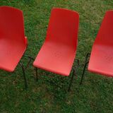 Lot of 3 chairs single-piece red "party room" vintage 1970s