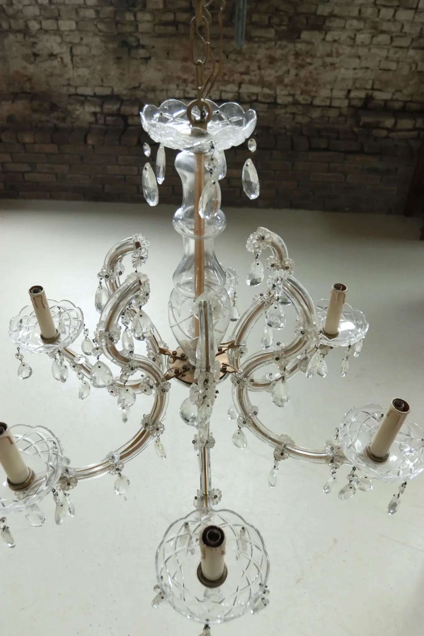 Maria Theresa crystal chandelier with high scrolls, 5 lights, mid-20th c.