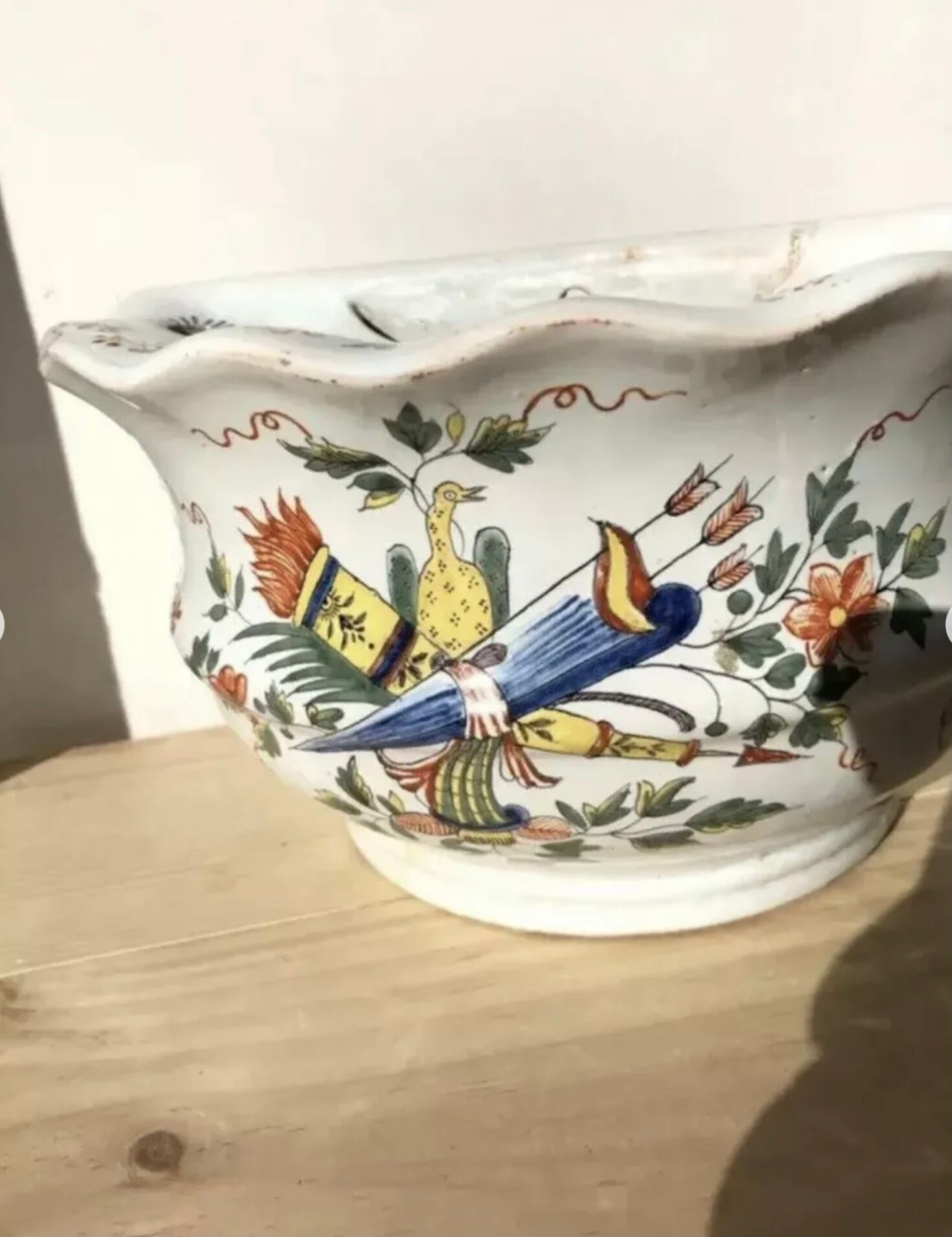 Flower holder old wall flower in earthenware signed MD porcelain hand painting