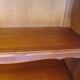 Beau bibus en merisier - 3 niveaux -Tablettes ajustables -Style Louis XV