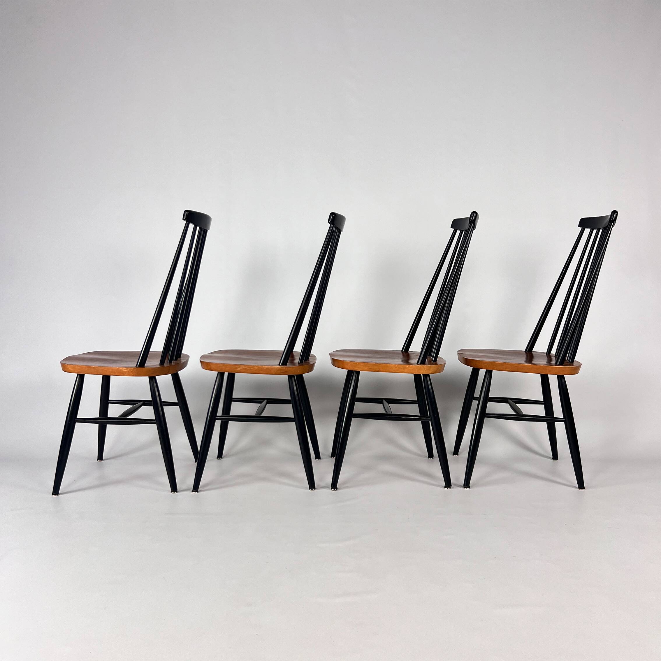 Set of 4 Fanett style Dining Chairs  1960s