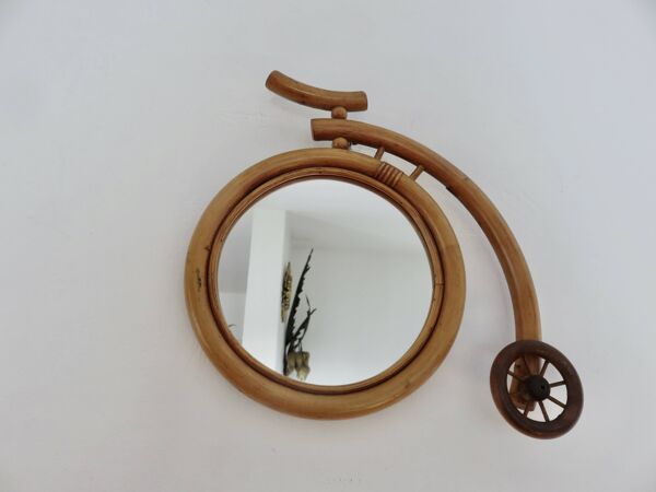 Miroir ''vélo'' en rotin et bambou, 1960-1970