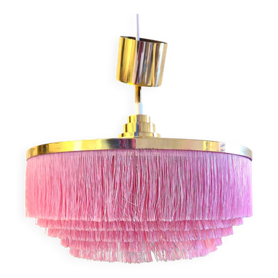 Hans-Agne Jakobsson Modell T603. Plafonnier à franges roses années 60