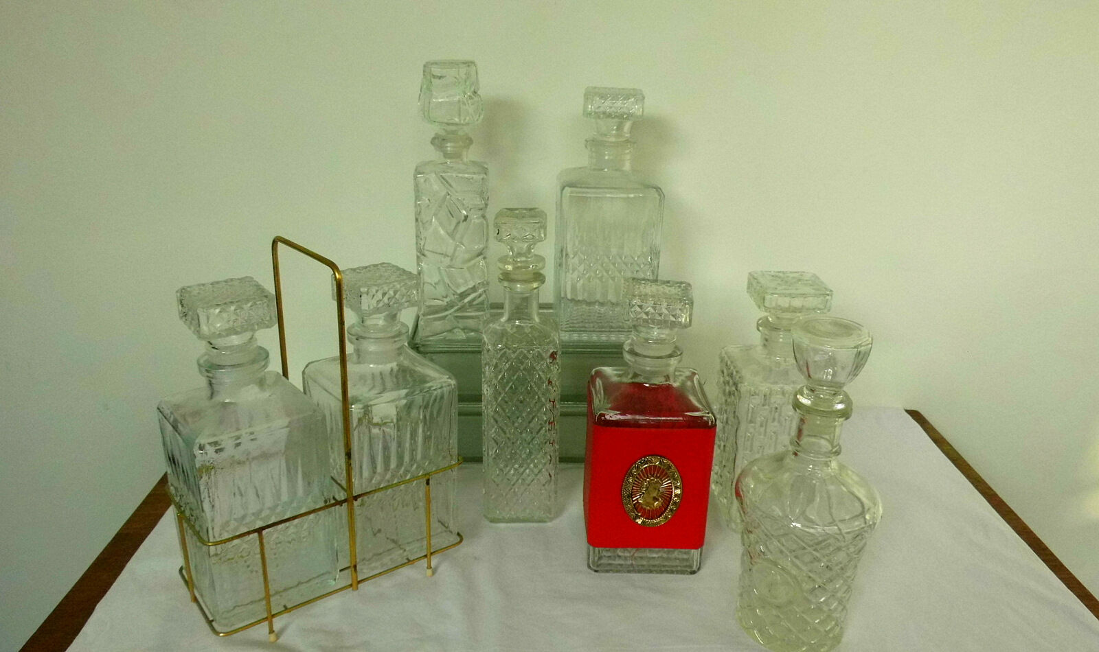 Set of 8 glass decanter crystal