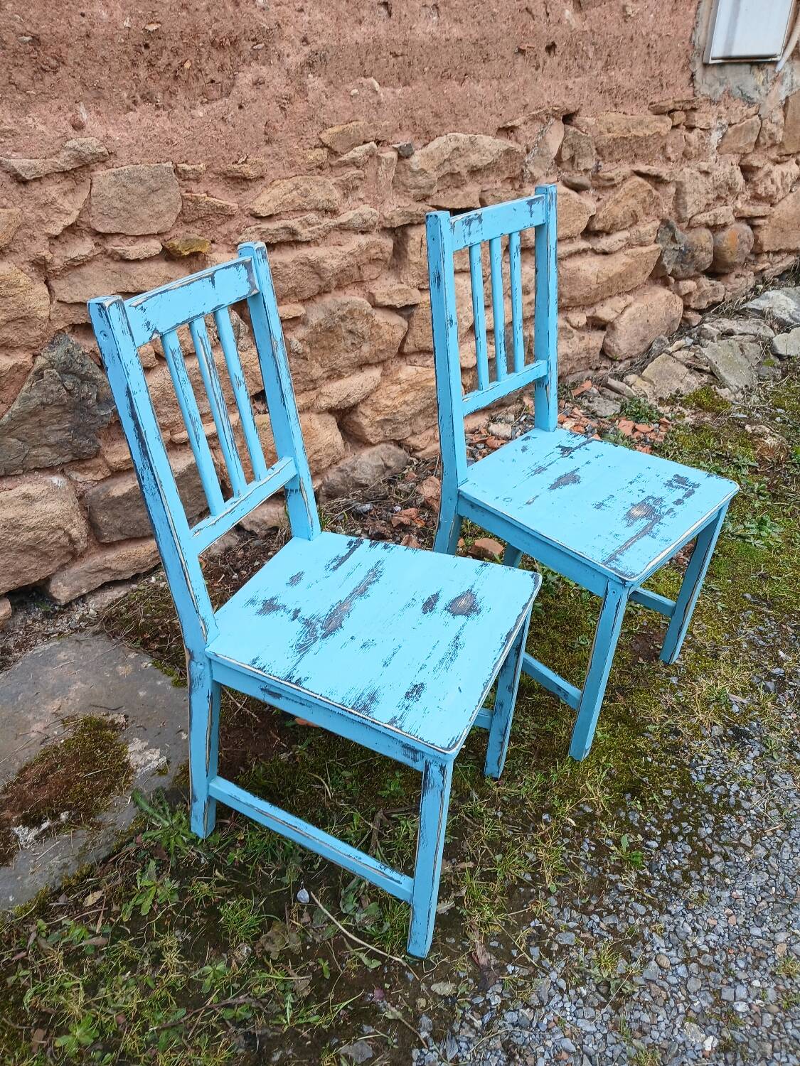 2 vintage style chairs