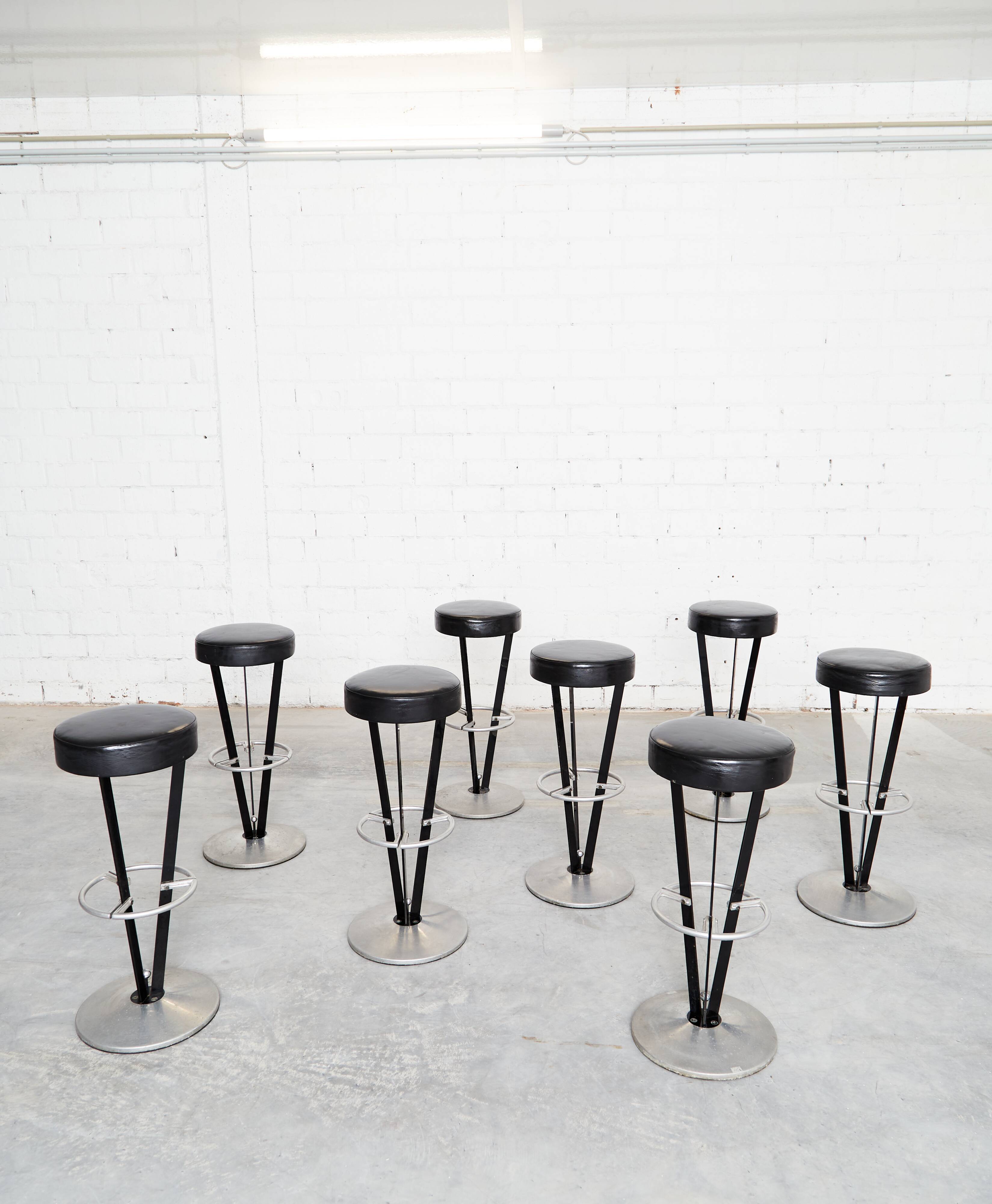 Tabouret "Dry Martini" Pedro Miralles pour AKABA