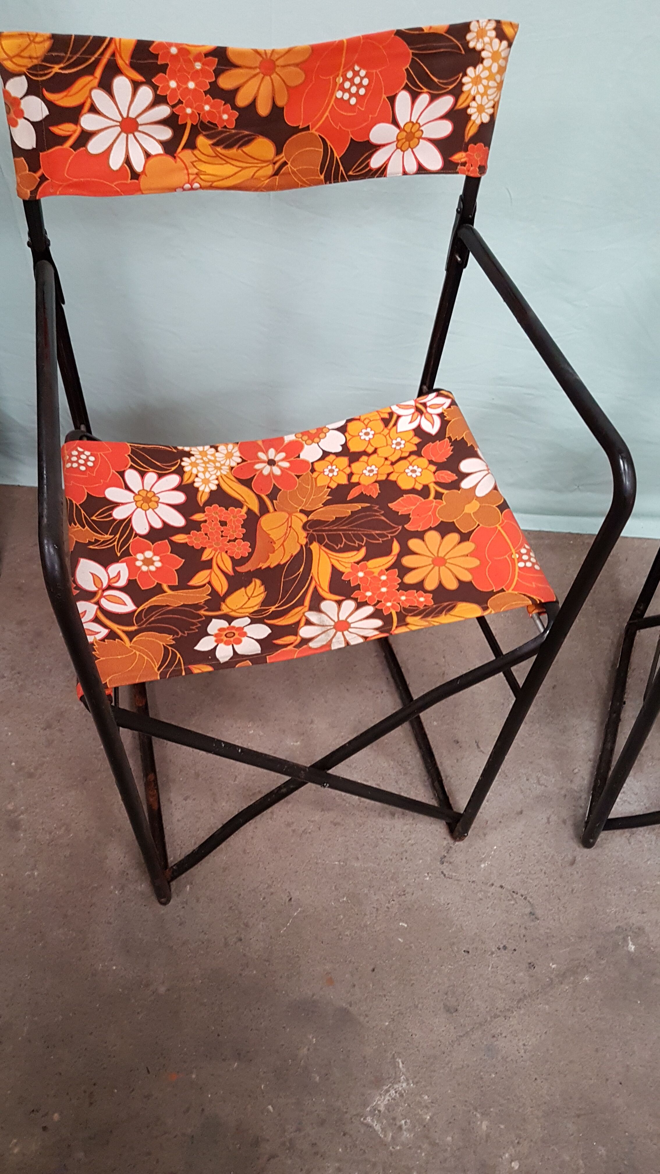 2 vintage camping chairs