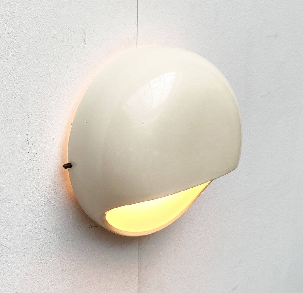 Italian Space Age Wall Lamps from the Mid-Century by Gerd Lange for Kartell, 1960s, Set of 2