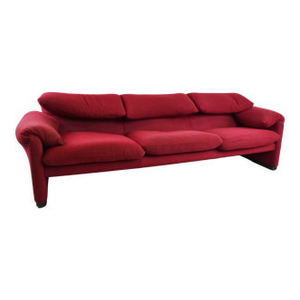 Maralunga 3 seater sofa by Vico Magistretti for Cassina