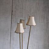 Lampadaire Art Déco 1940s en laiton et base bois, 3 branches, abat-jours beige