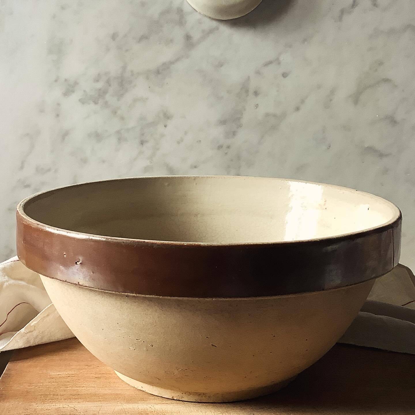 ✨ Large terracotta tian with glazed neck ✨