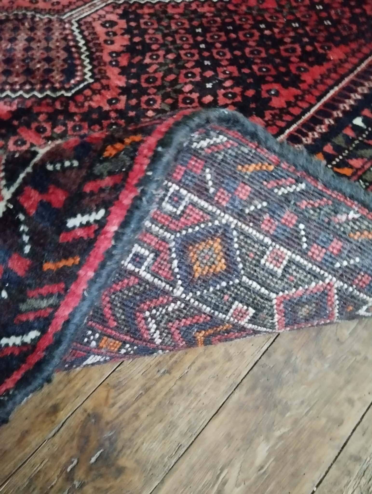 Handmade Persian Shiraz rug 280x200cm