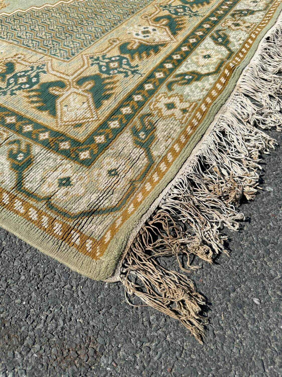 Tapis tunisien fait main