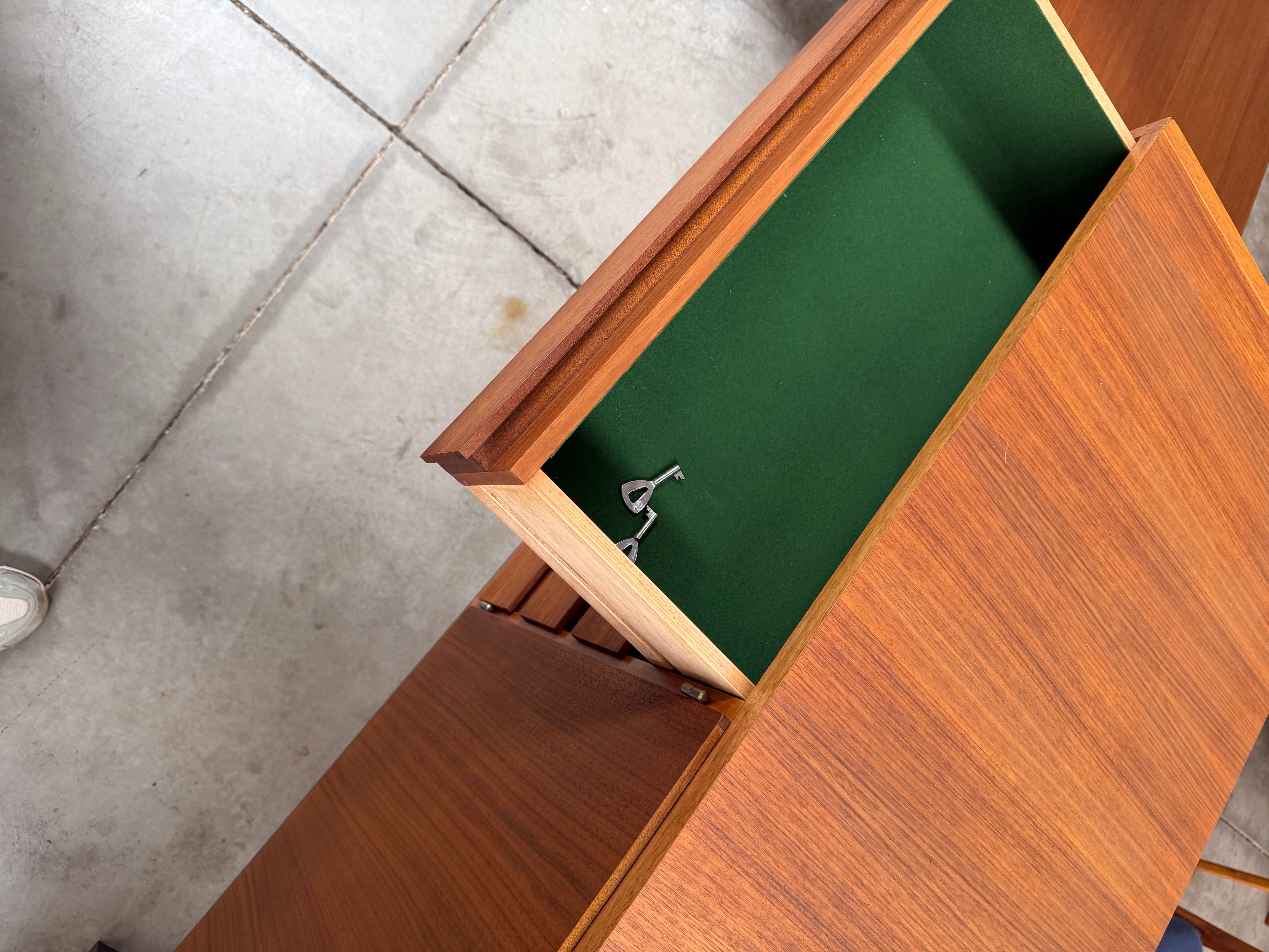 XL modernist sideboard by Behr Möbel