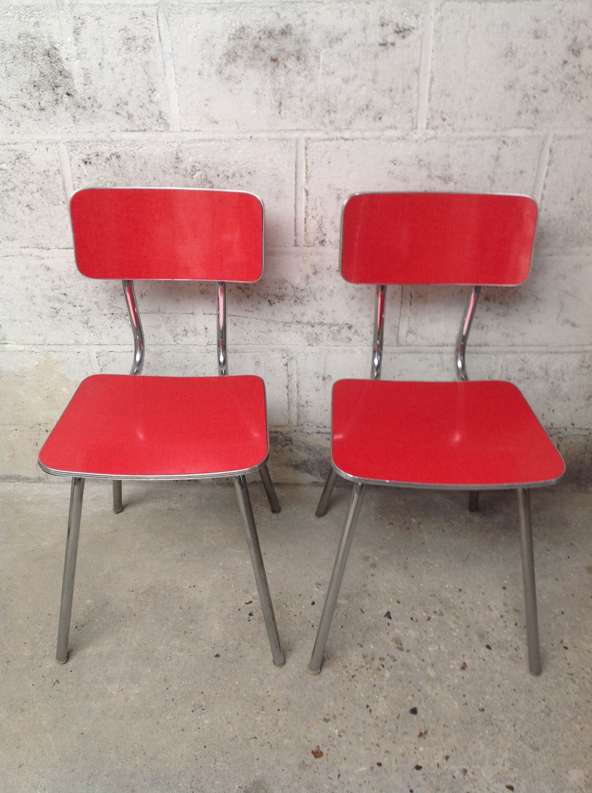 Formica chairs and Plastilux aluminum
