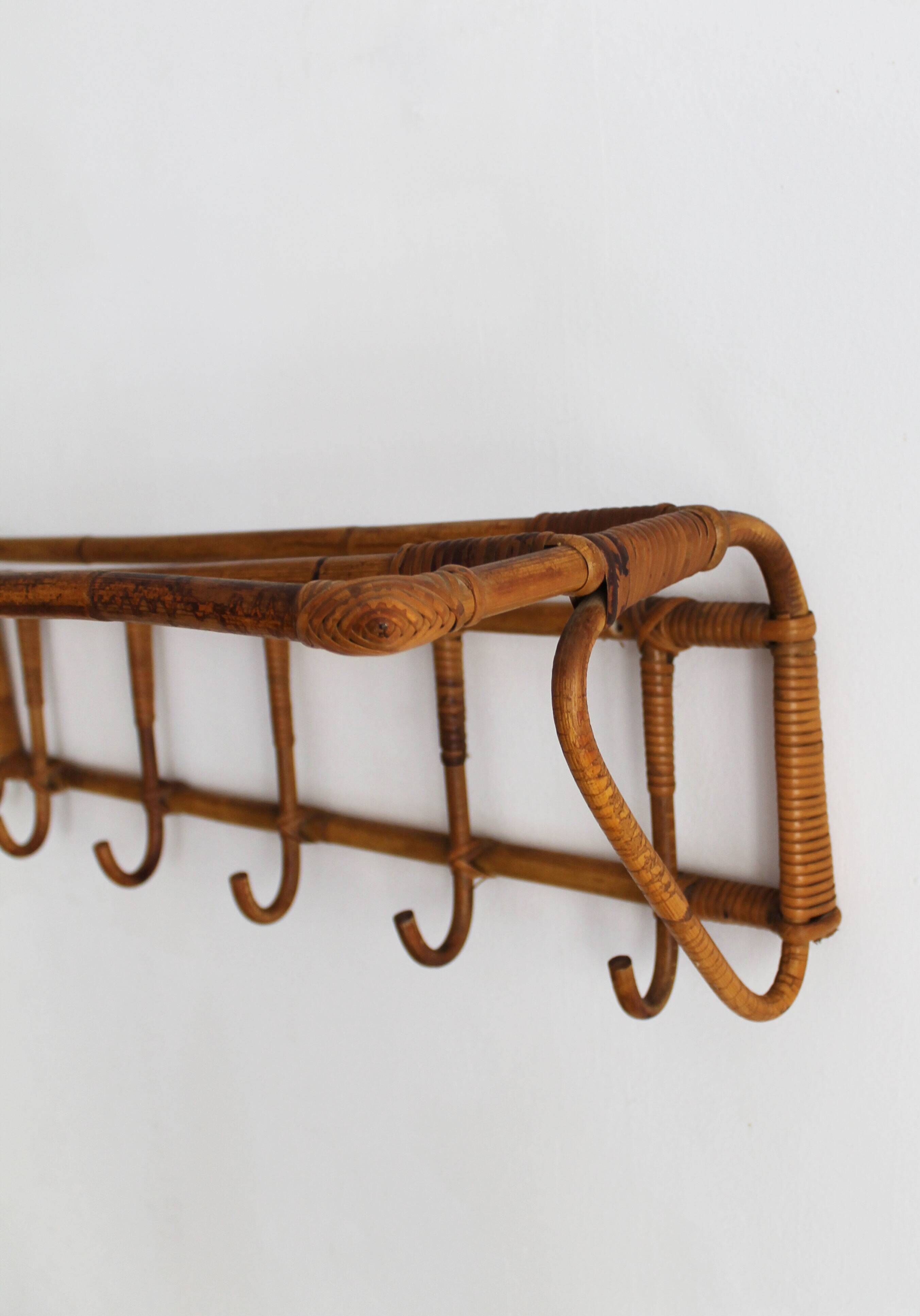 1960s Czechoslovak Rattan Wall Coat & Hat Rack, ÚLUV