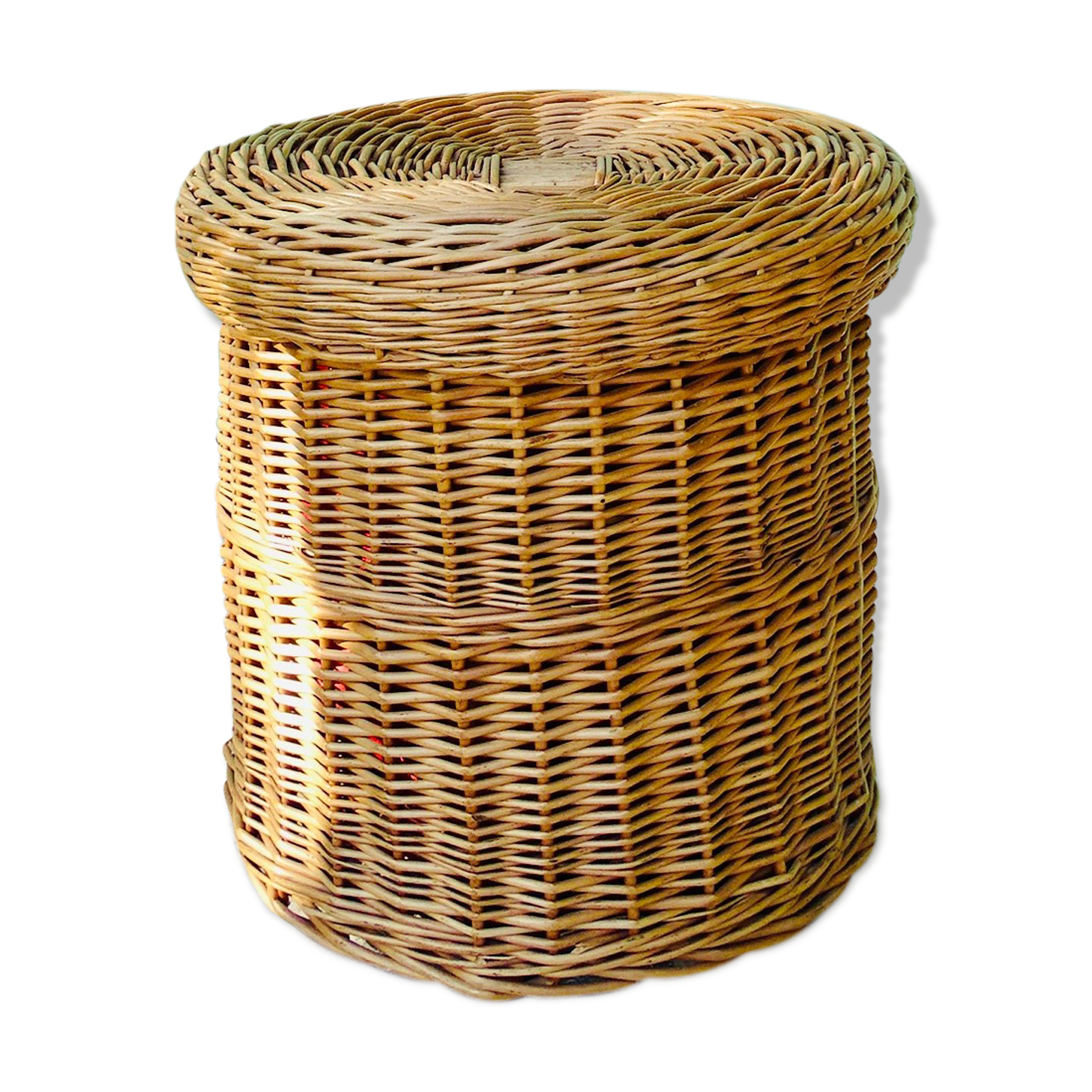 Wicker stool