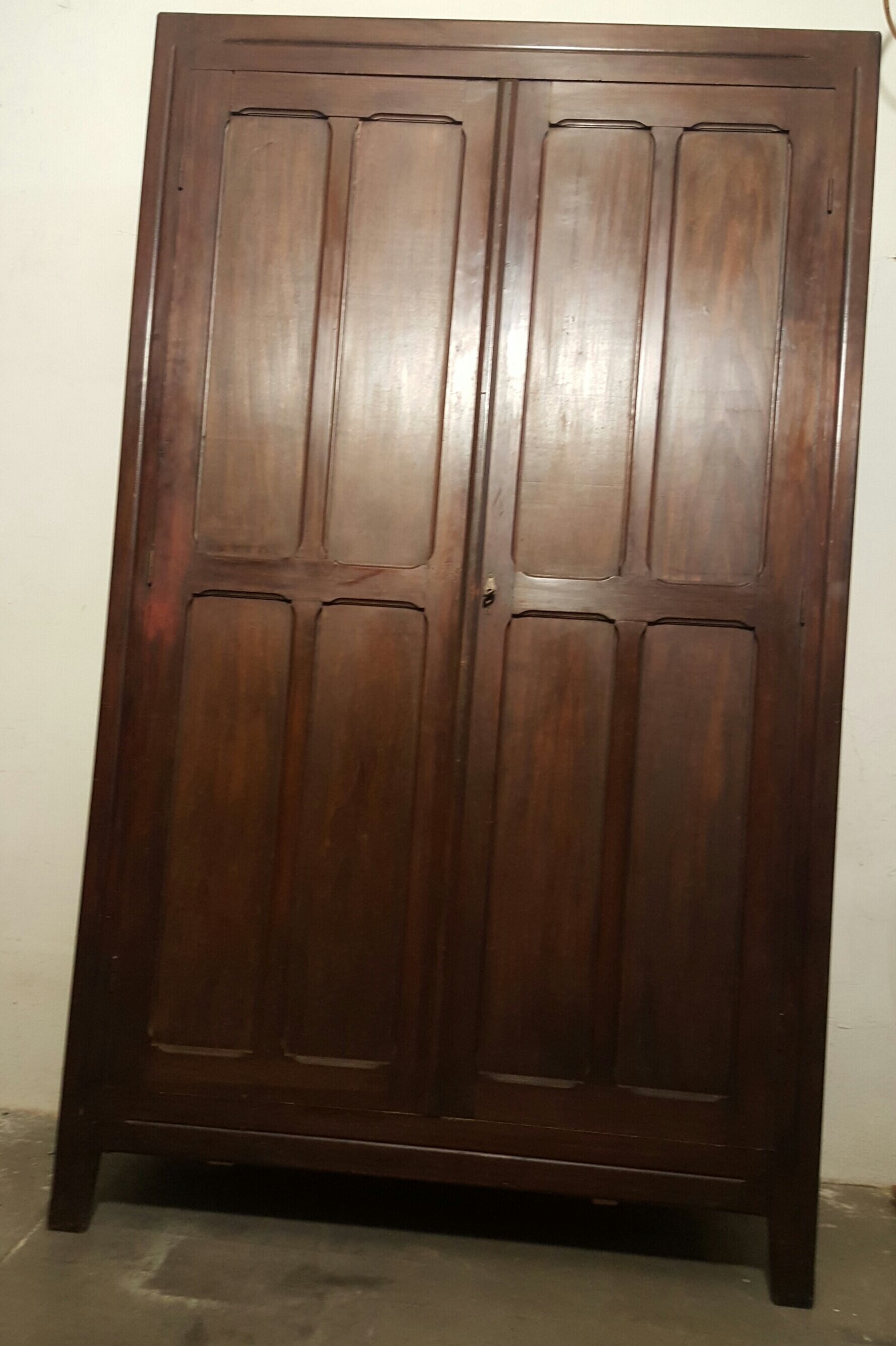 Armoire parisienne 1940