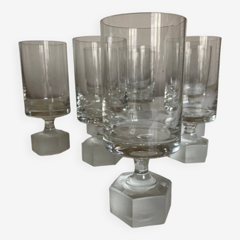 Set de 8 verres gobelets sur pied en cristal sonnant scandinaves