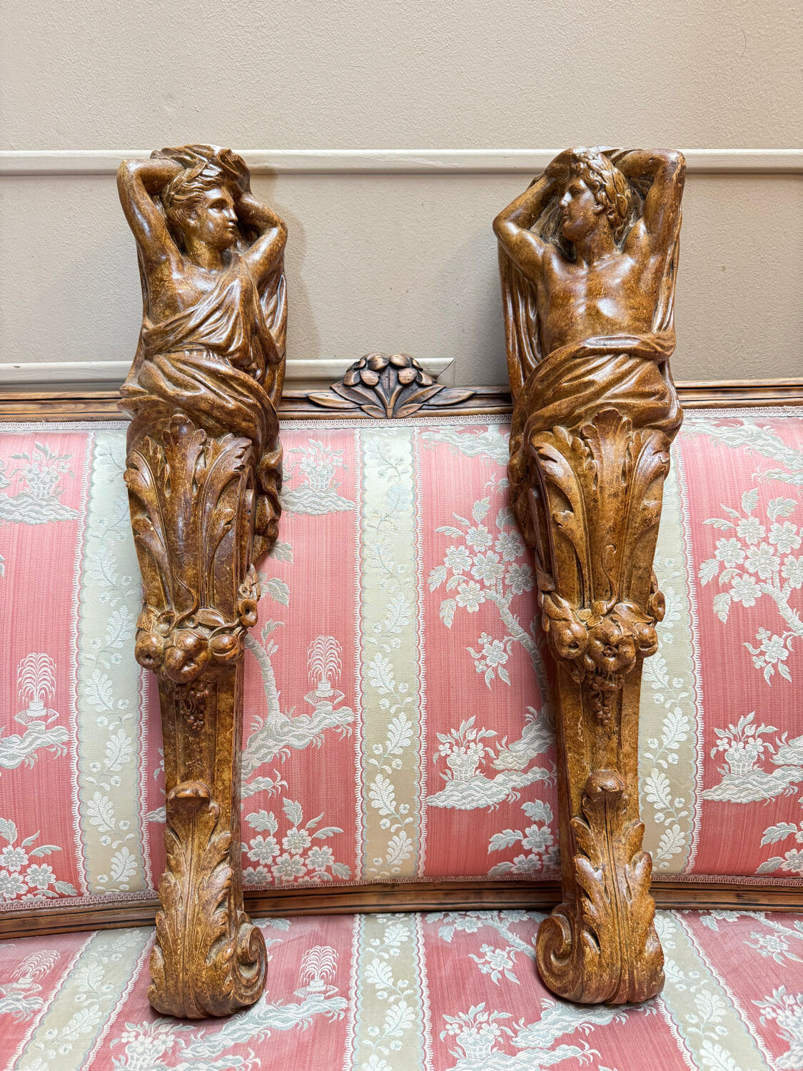 PAIR OF PAINTED PLASTER CONSOLES IN THE LOUIS XVI STYLE