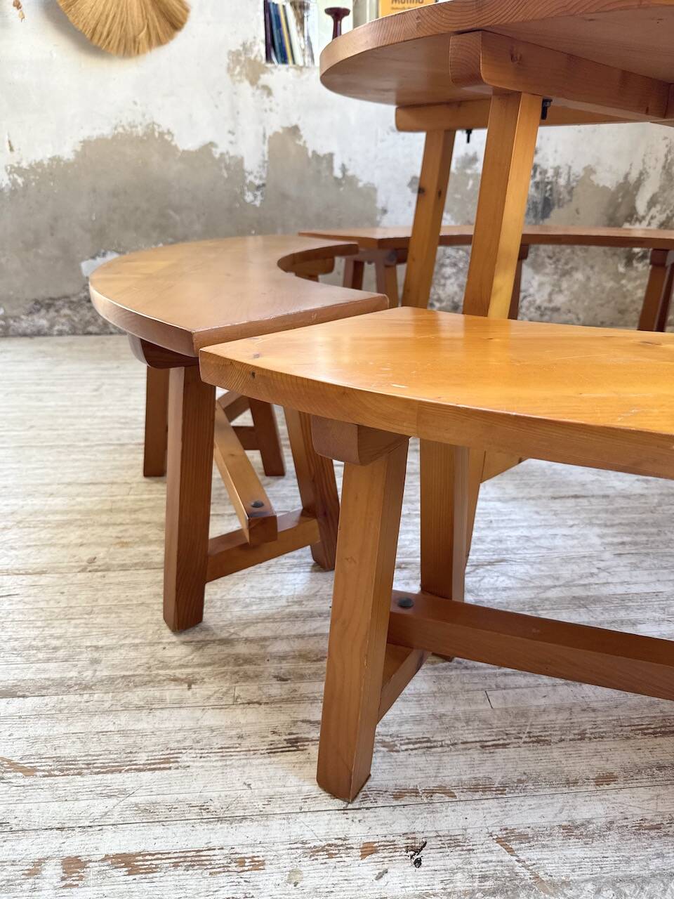 Set of round table and 4 rounded benches, 1950