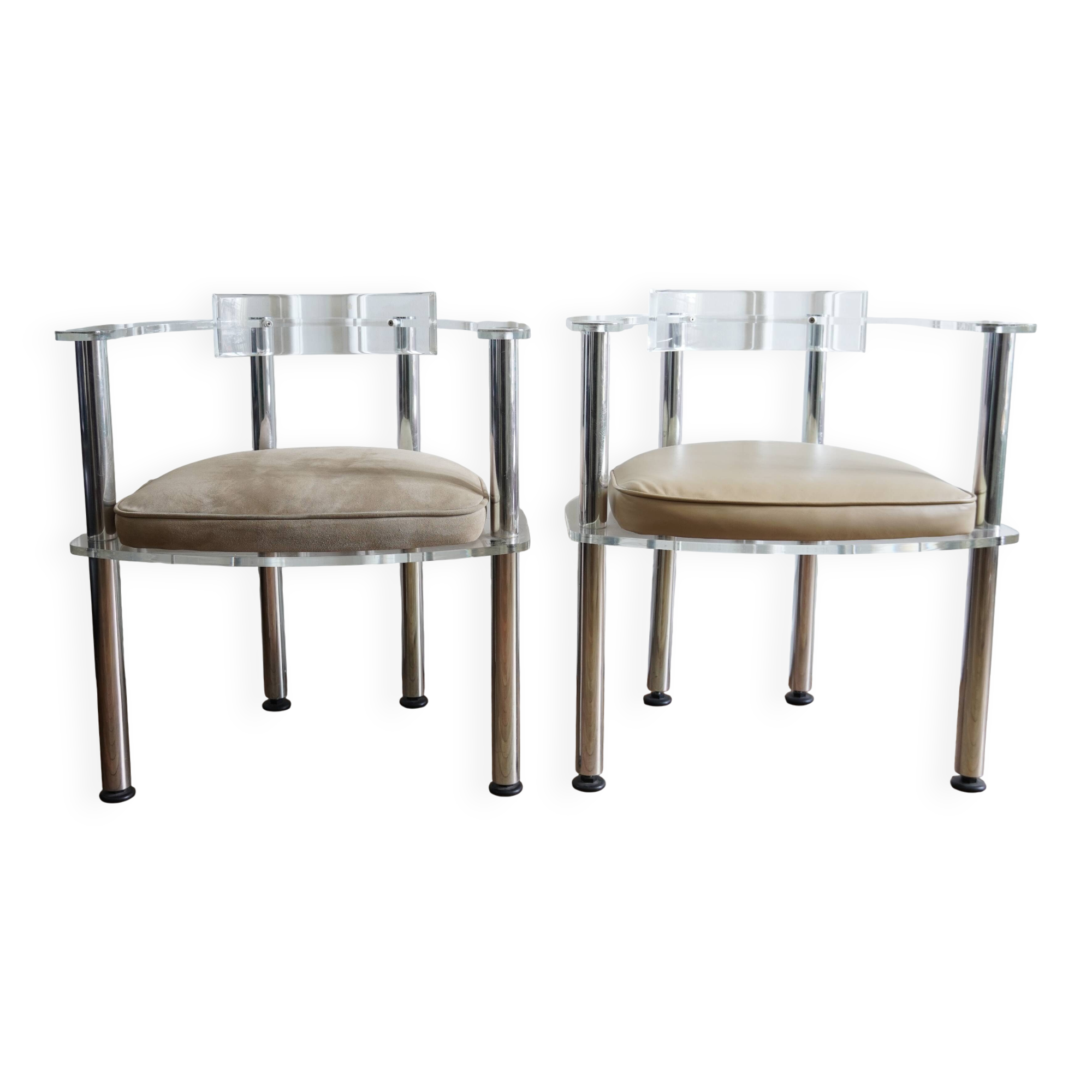 Pair of lucite Clubchair armchairs – Marais International
