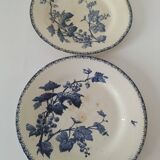 Duo of Gien plates, Groseilles model