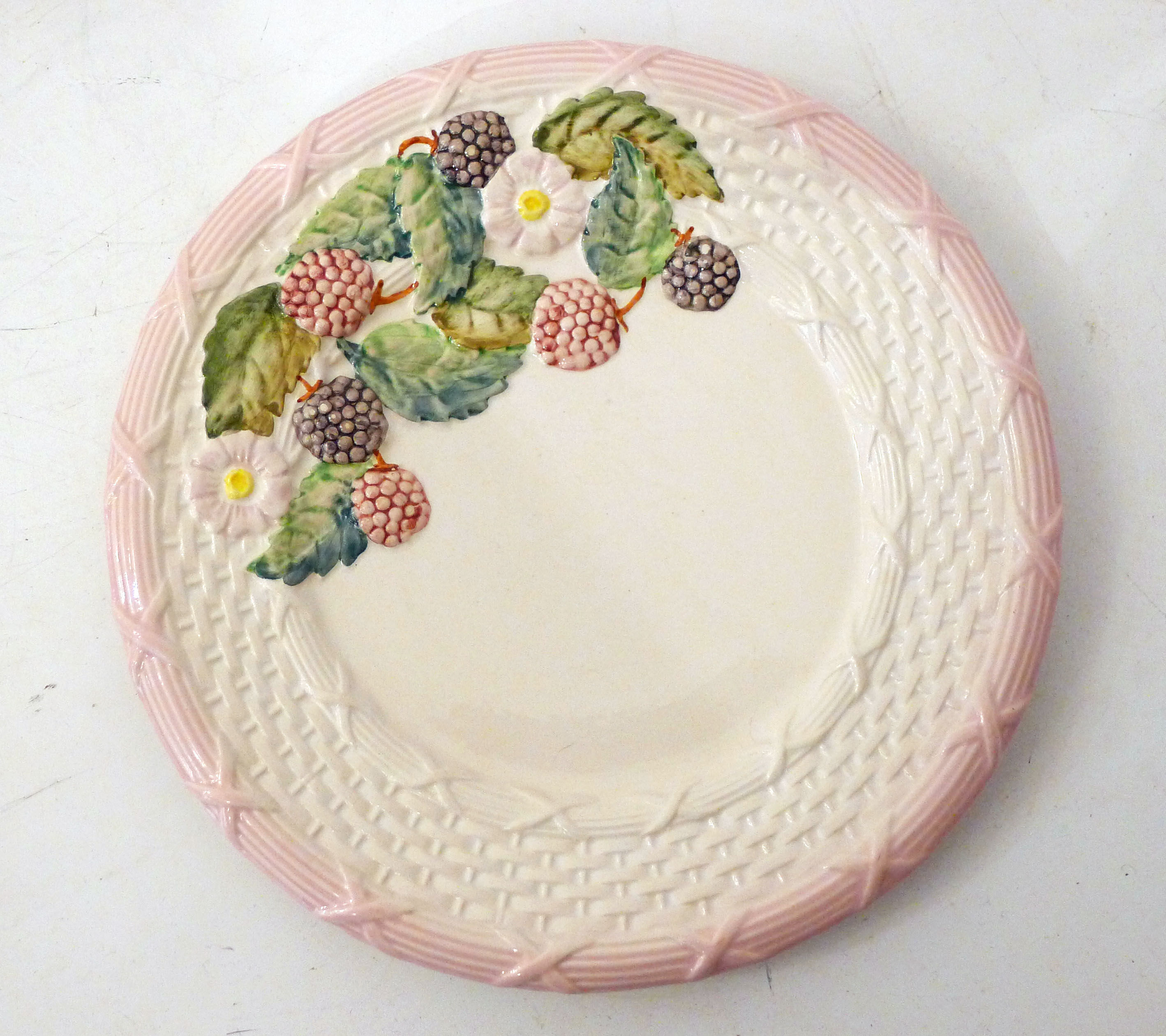 Set of 6 plates blackberries slurry