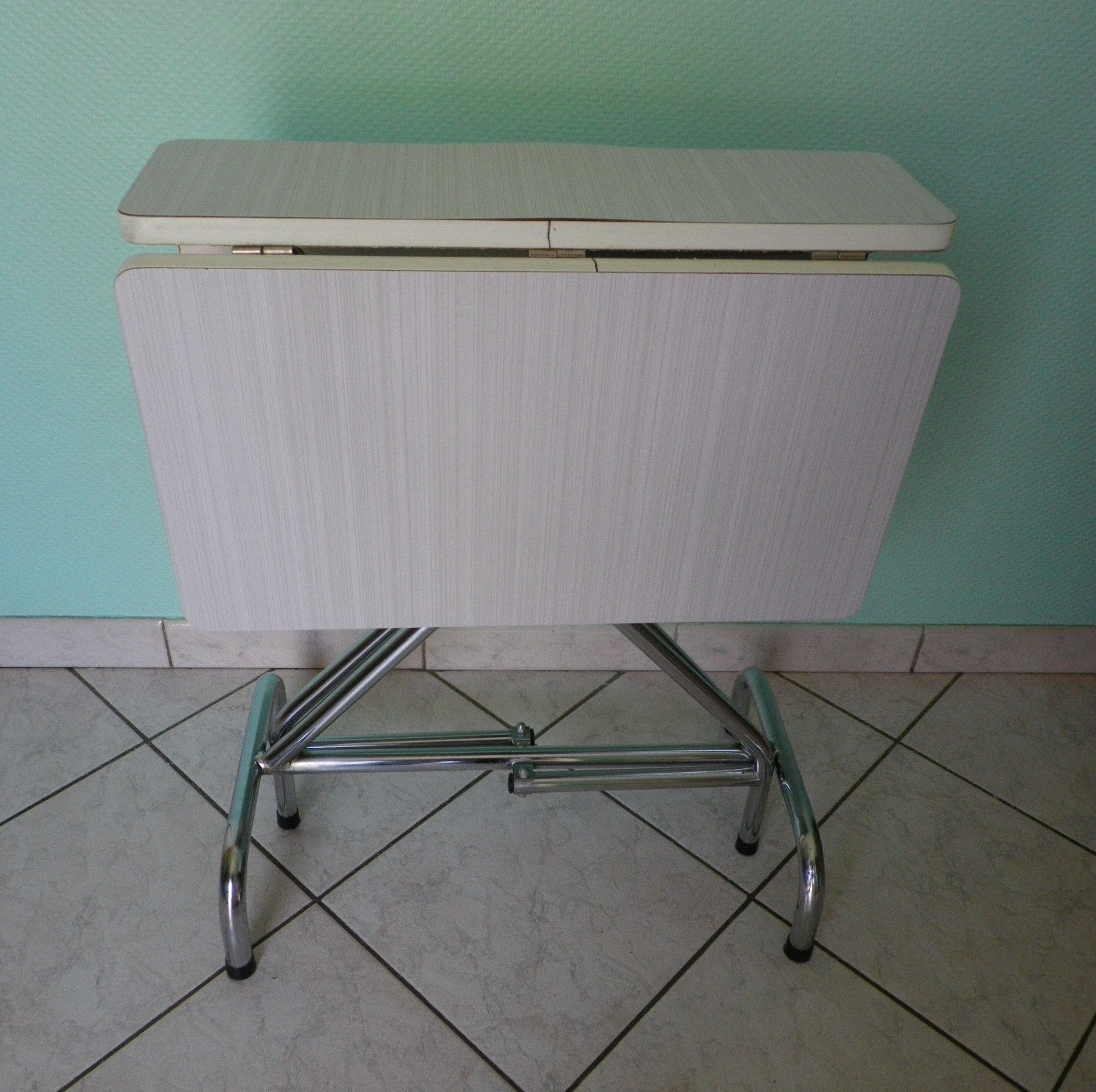 Formica foldable table, chrome feet - 60s