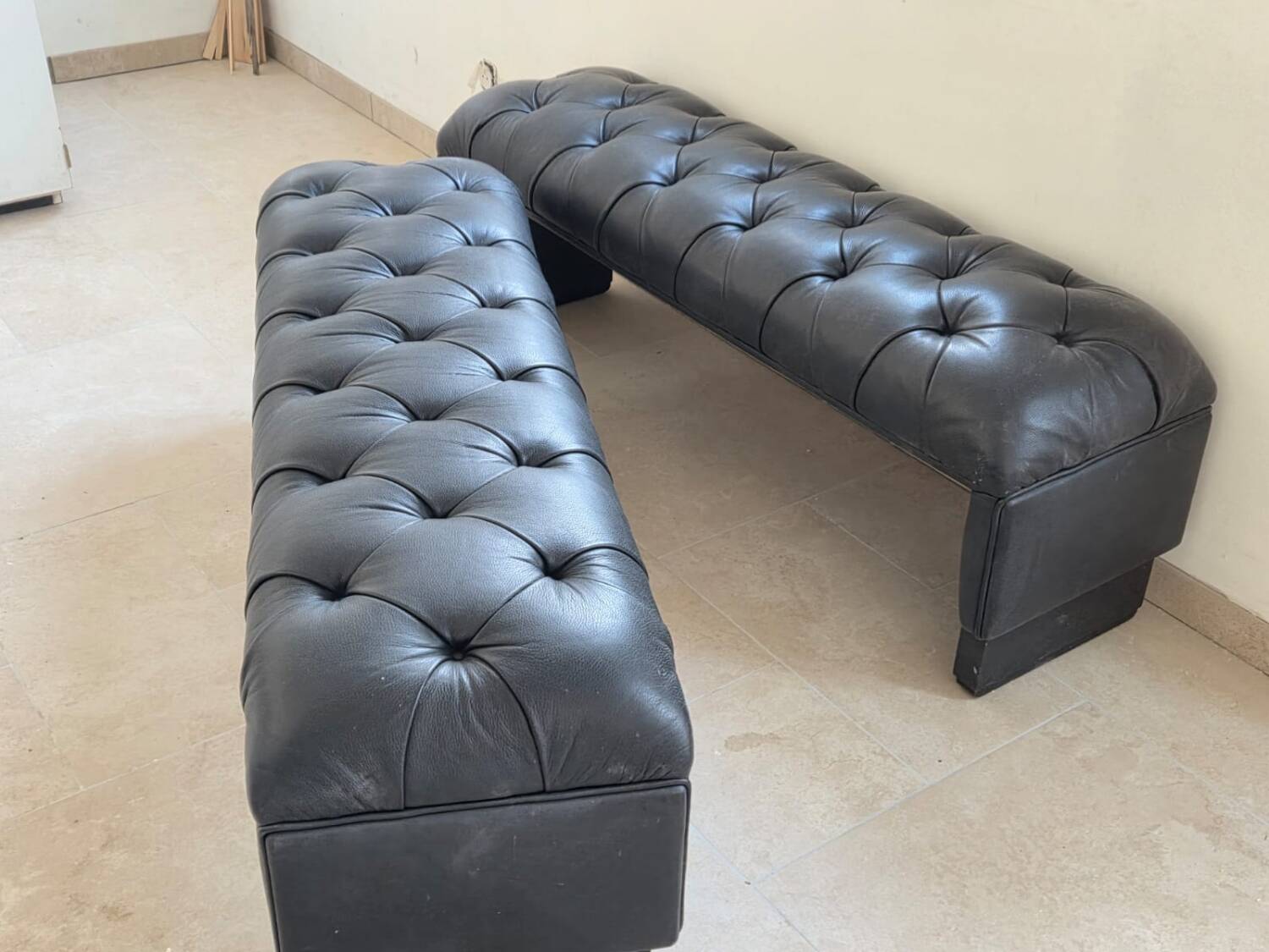 Leather banquettes