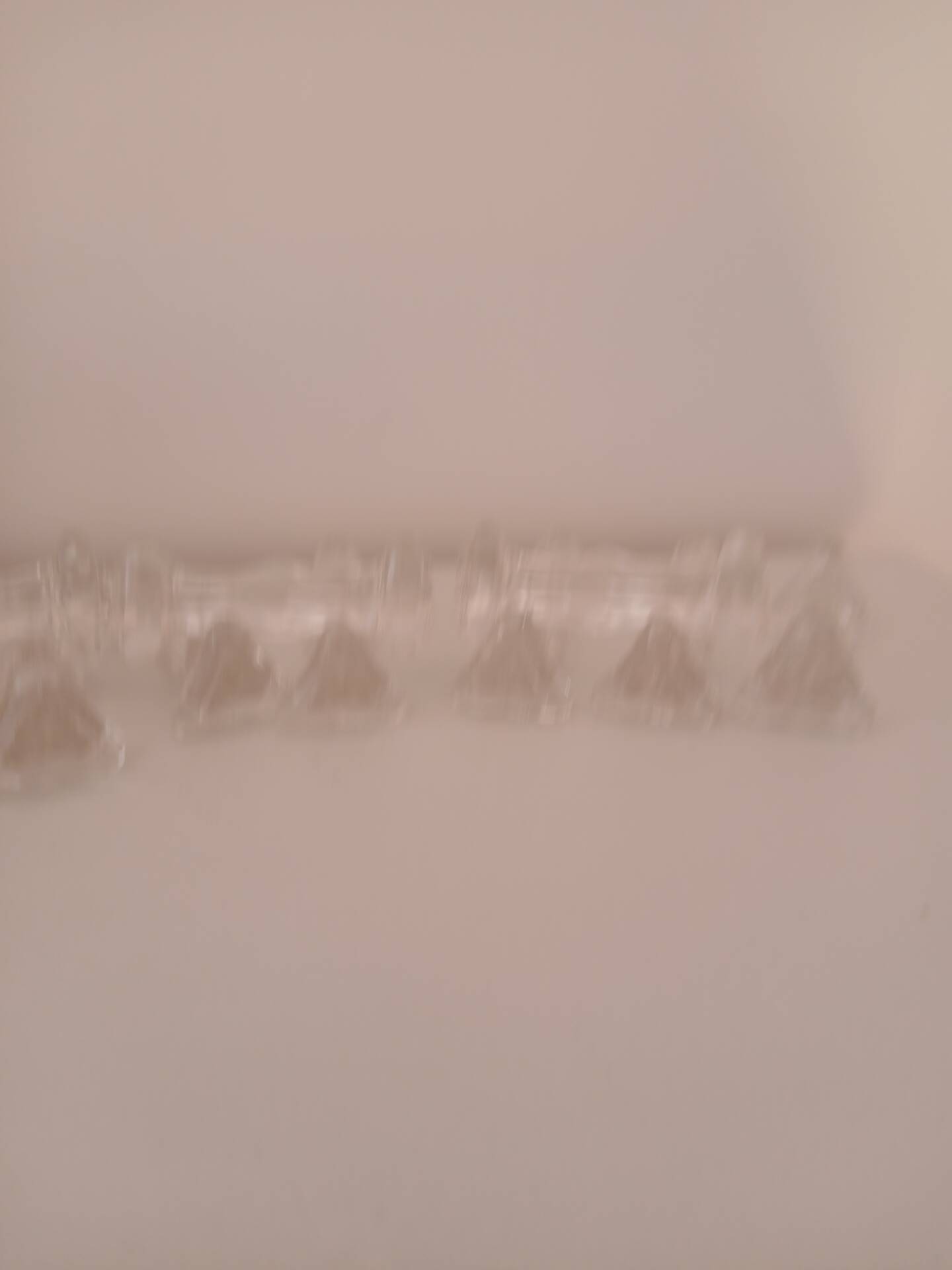 Set of 10 glass knife rests