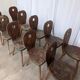 8 chaises brutalistes vintage en bois