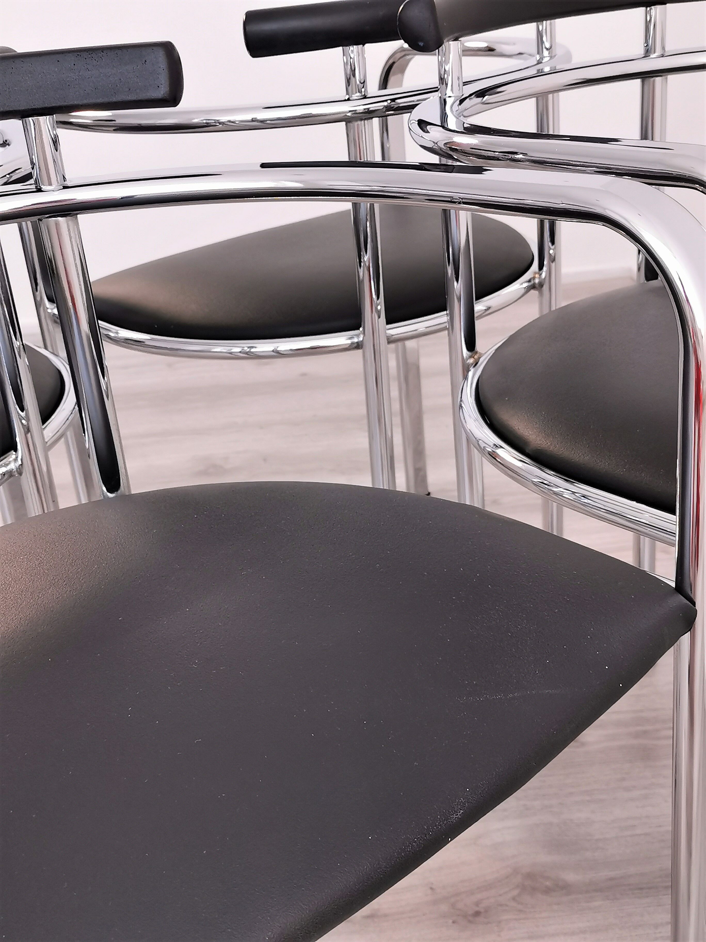 Set Italian dining chairs by Hank Lowenstein 1980's