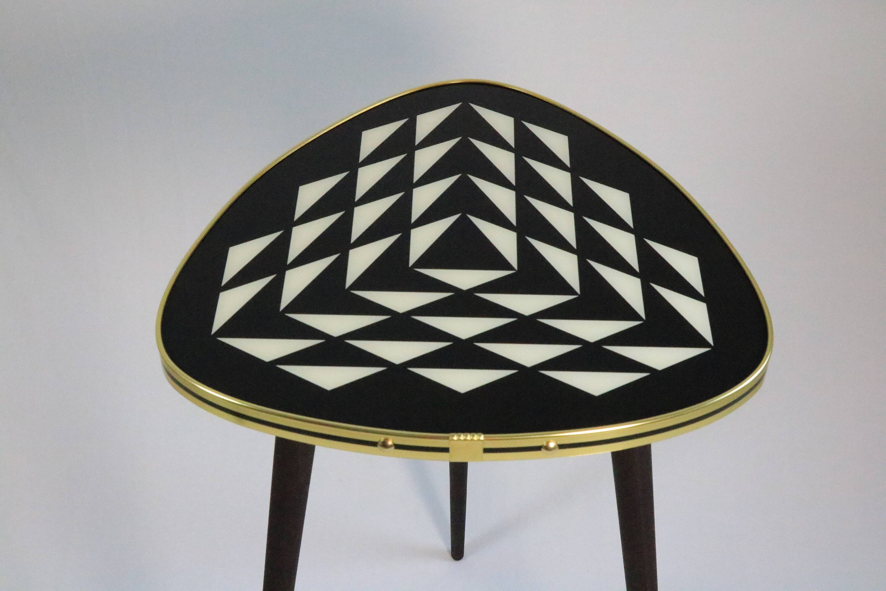50s style side table, console, black/white, 3 elegant legs