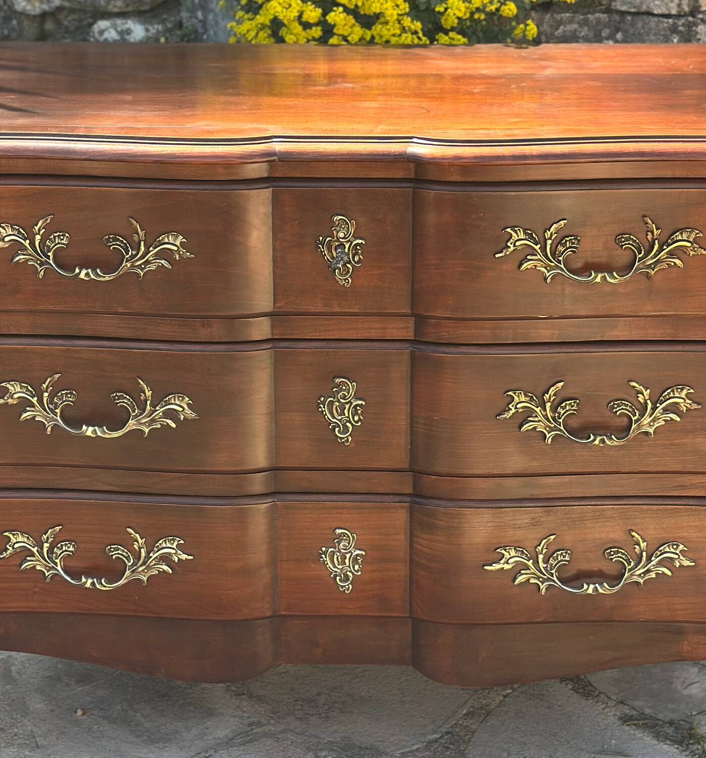 Commode en Acajou de style Louis XV Époque XX eme siècle