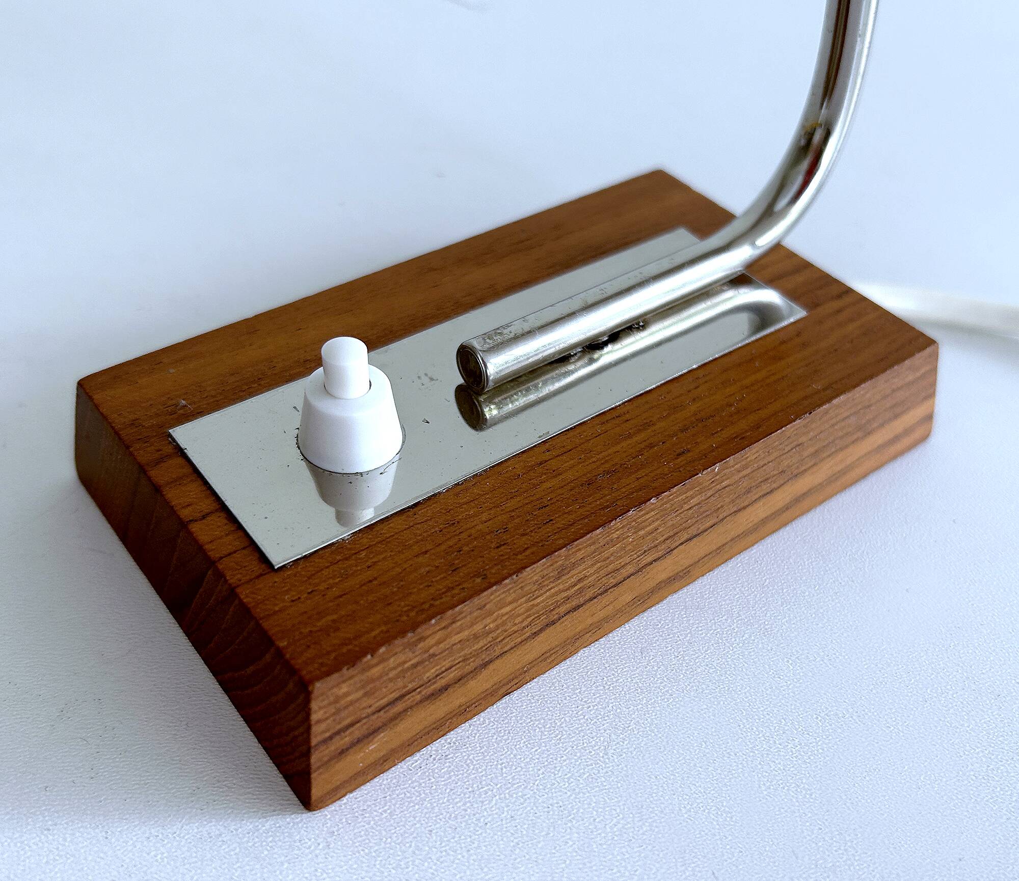Lampe Scandinave Vintage. Teck Verre