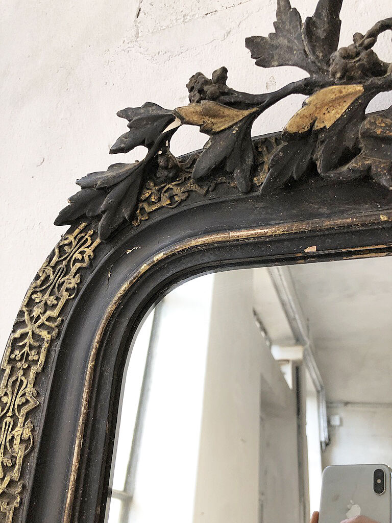Louis Philippe mirror with pediment - 136x83cm