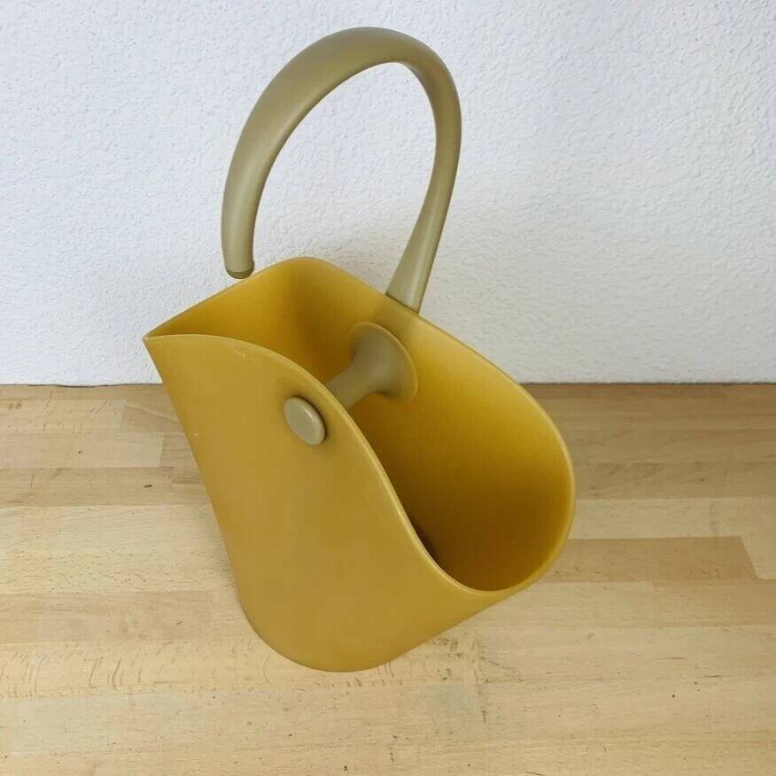 Ice bucket or champagne by Ron Arad for Alessi, 2004