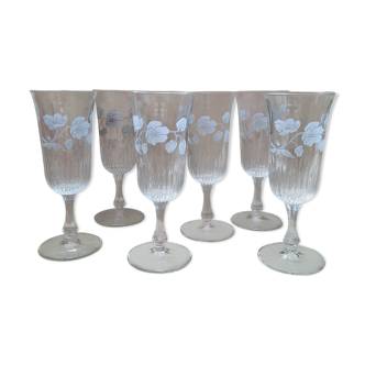 Six champagne flutes from Perrier-Jouët, in engraved crystal, twentieth century
